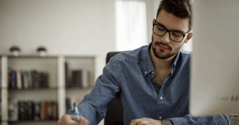 Sales Tracking Software for Small Business: A Complete Guide
